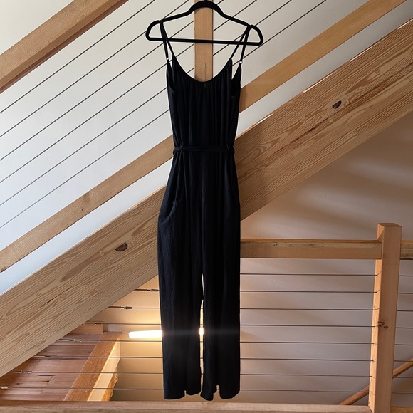 Black H&M Jumpsuit with Wide Leg Pants and Tie Waste - Picture 2 of 6